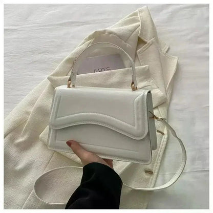 Bolso Bandolera Femenino con Diseño Estructurado Modelo Belle Époque